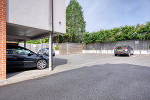Resident Car Park- click for photo gallery